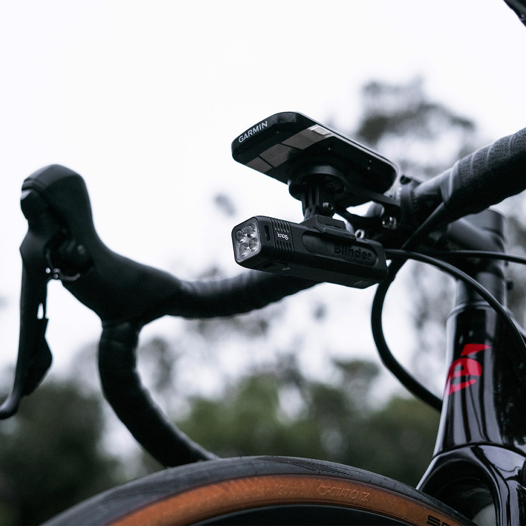 Lumière avant Knog Blinder
