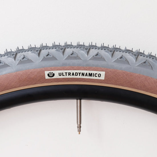 Ultradynamico Rosé Race Tire