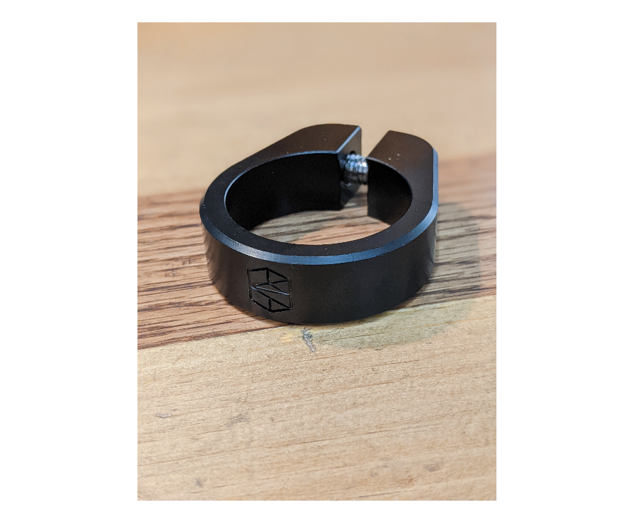 Collet de selle 03