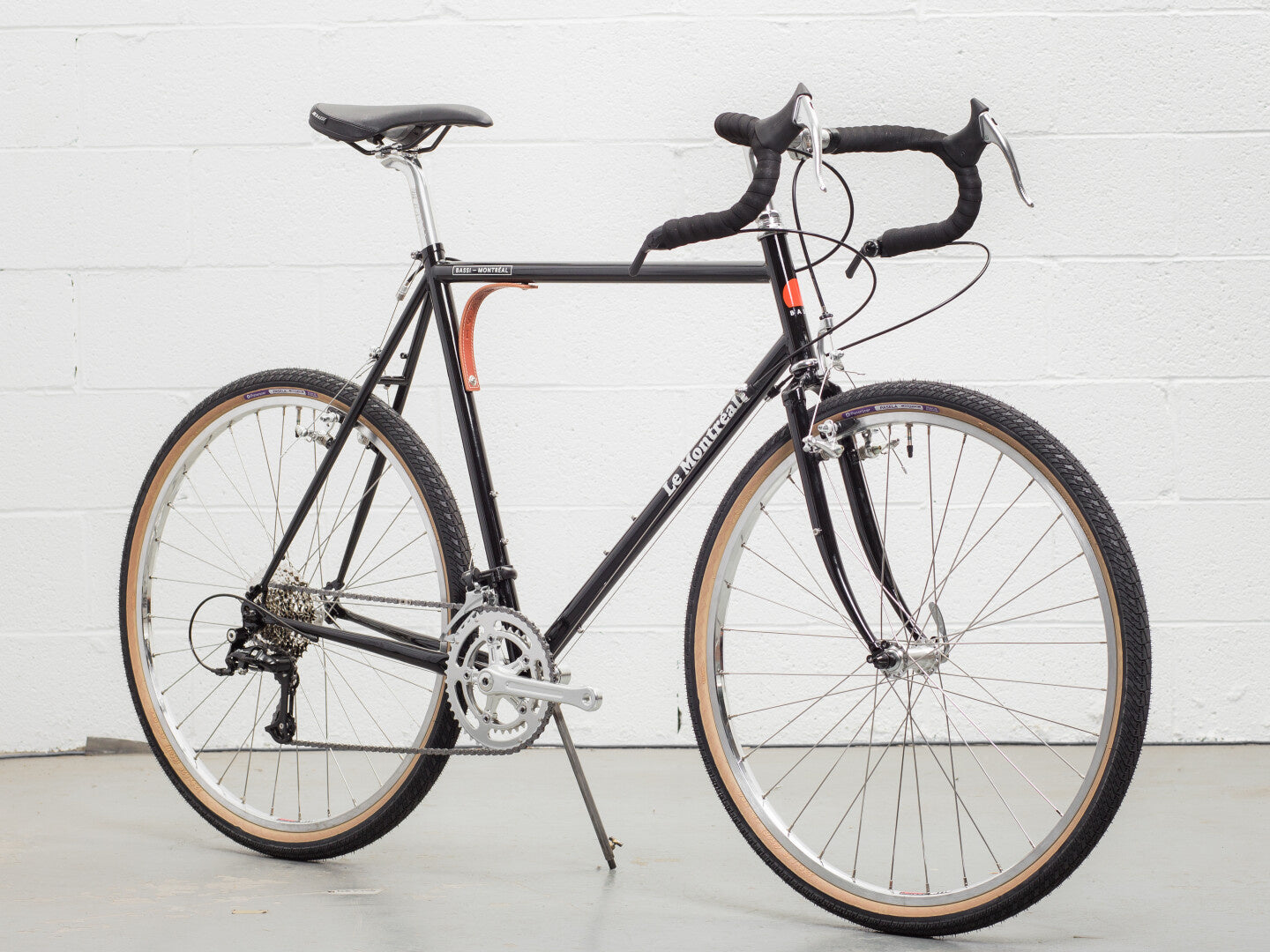 Bicyclette Complete Bassi Montreal V3 Randonneuse