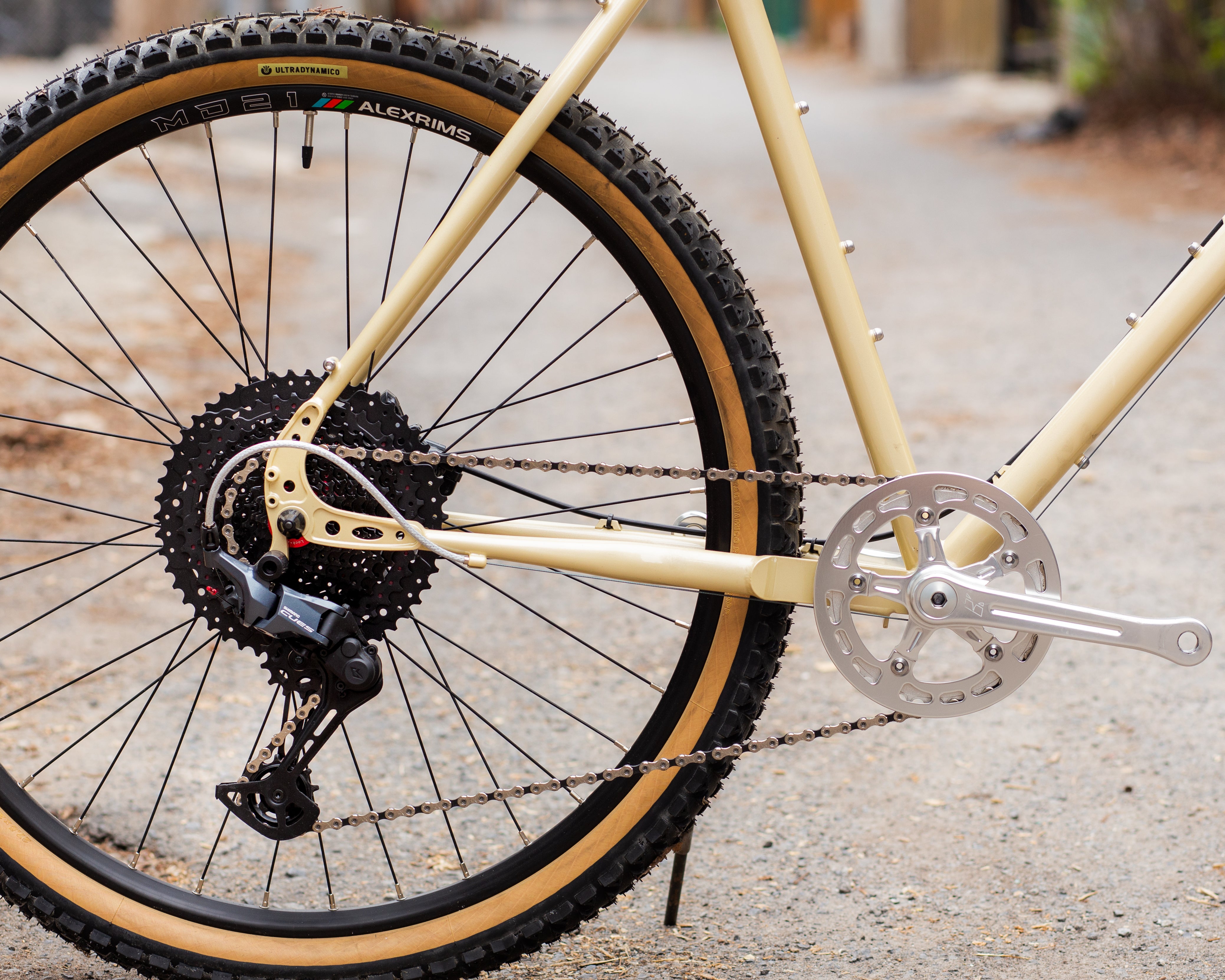 Vélo Complet sur mesure Bassi Hog's Back