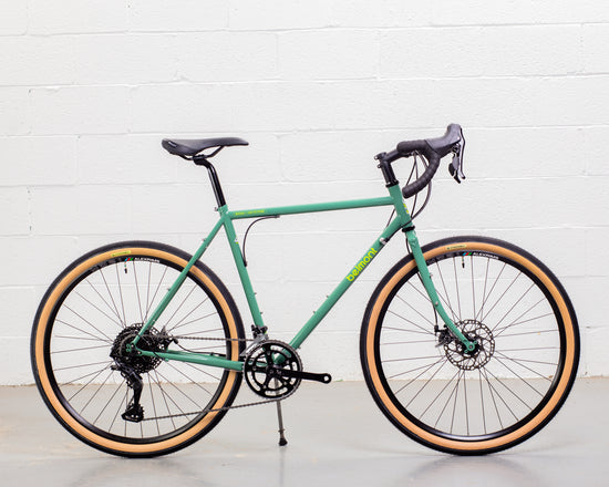 Bicyclette Complète Bassi x Keystone Belmont