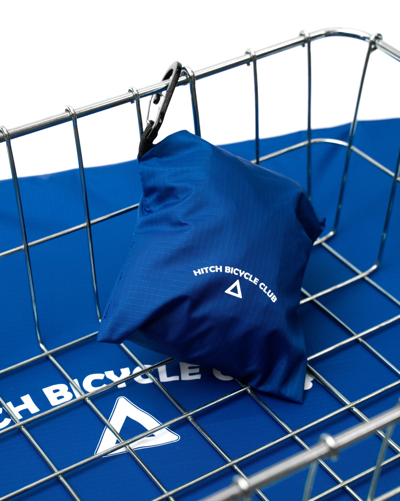 Hitch Rain Cover for 137 Basket