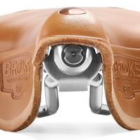 B17 Utmost Saddle