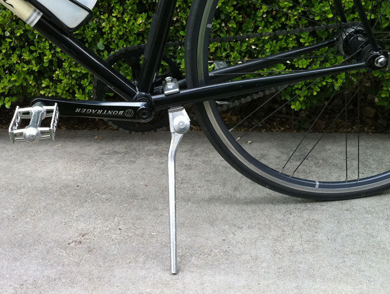 Greenfield Aluminium Center Kickstand, Silver