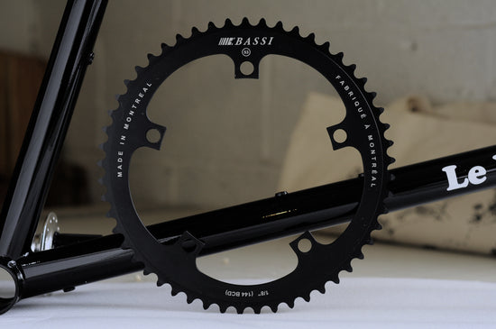 Plateau Bassi  Noir 144 BCD 53T 1/8"