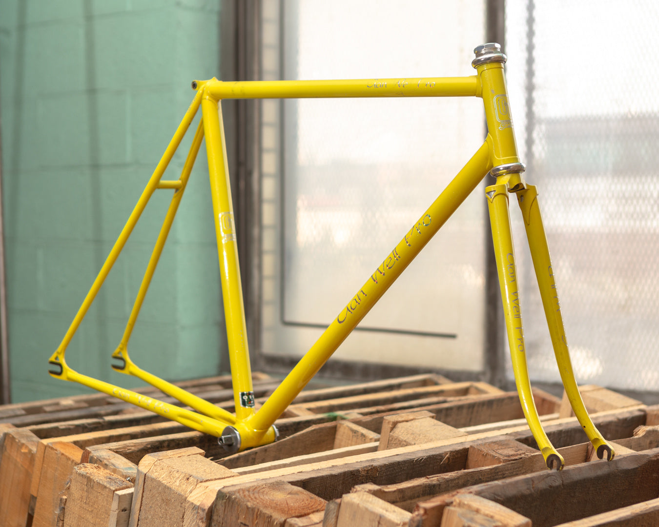 NJS Gan Well Pro Track Frame 51cm Yellow
