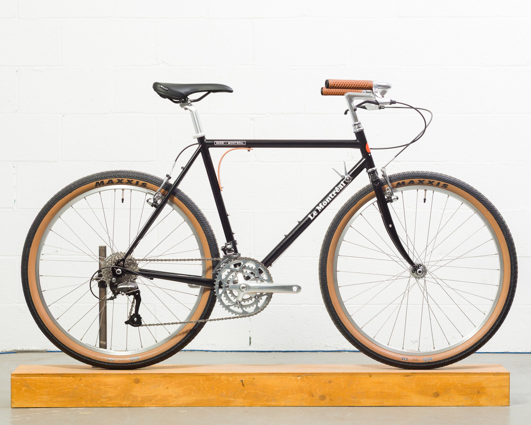 Vélo Complet Sur Mesure Bassi Le Montréal 49cm