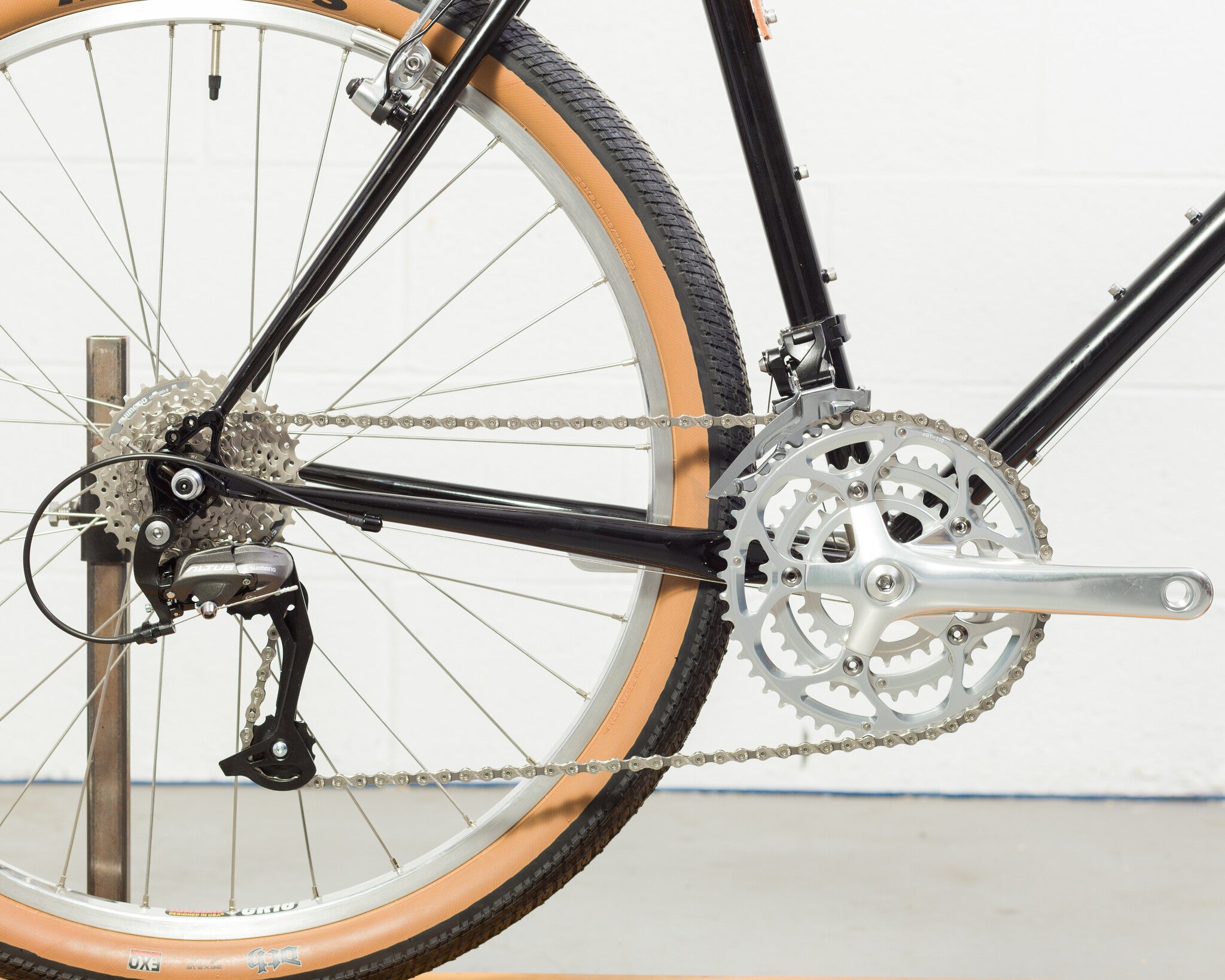 Vélo Complet Sur Mesure Bassi Le Montréal 49cm