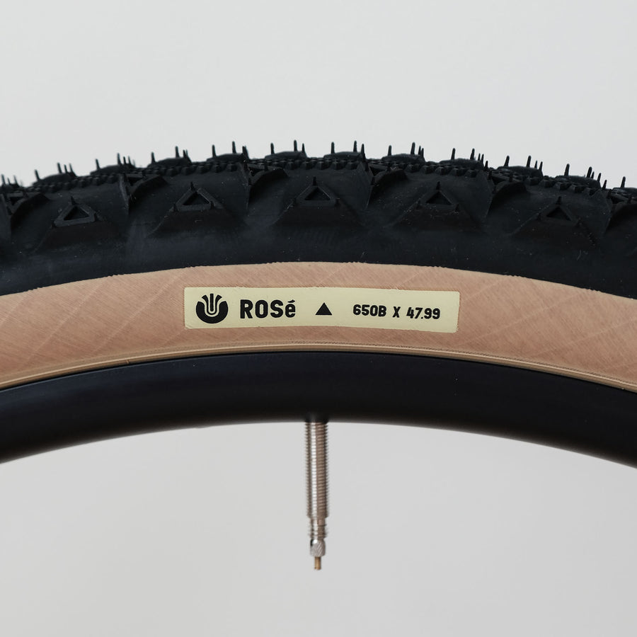 Beige // Tan 650B x 48 (48-584)