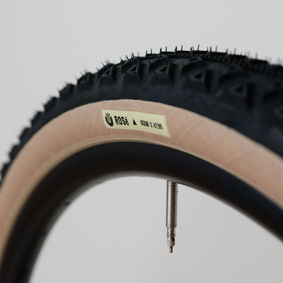 Ultradynamico Rosé JFF Tire