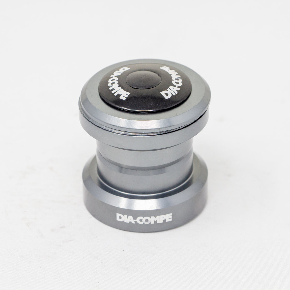 Gris / Pewter