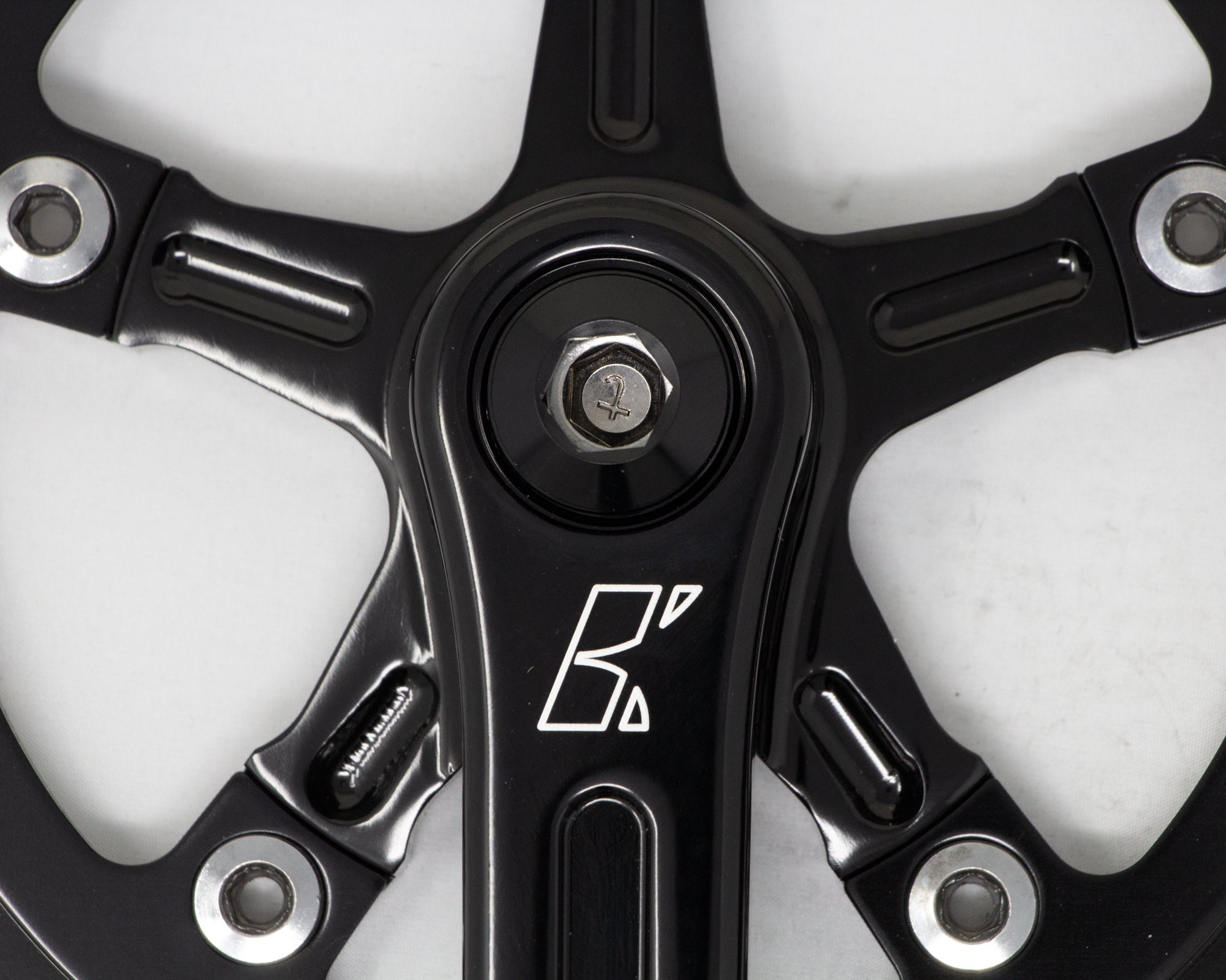 Bassi Narrow-Wide Crankset Low Black 38t